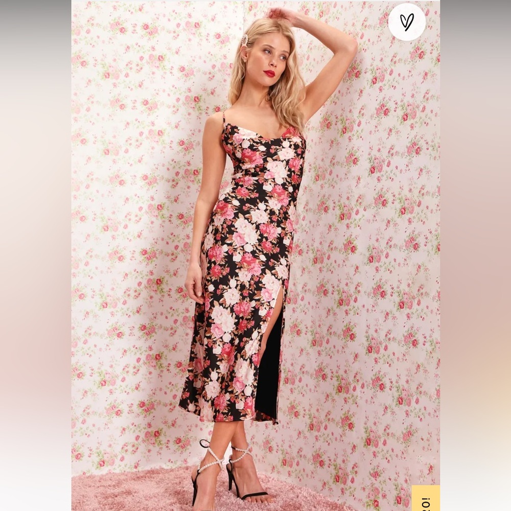 NWT Lulus black floral satin lace-up midi dress